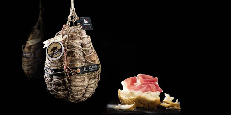 Culatello di Zibello DOP Dallatana: produzione d'eccellenza del Re dei Salumi